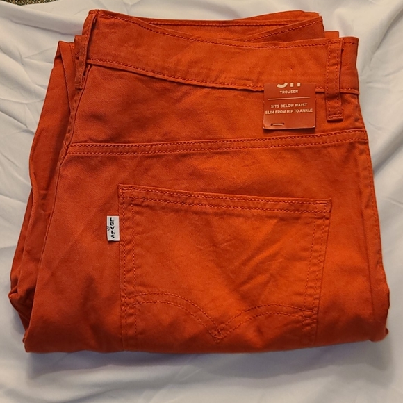 Levi's Other - Levi's 511 33x30 red jeans